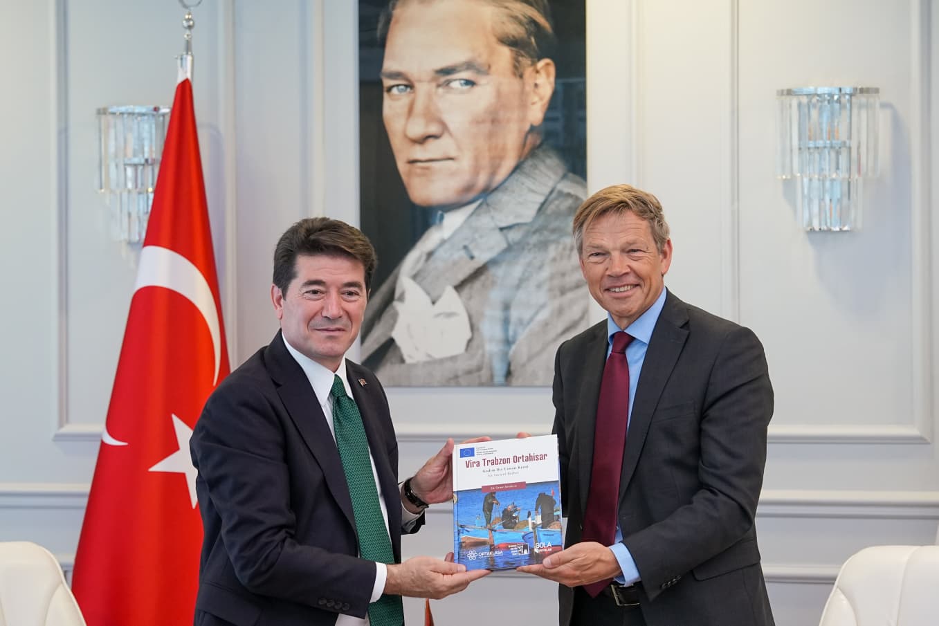 Ortahisar Belediye Başkanı Ahmet Kaya, Hollanda’nın Ankara Büyükelçisi Joep Wijnands’ı