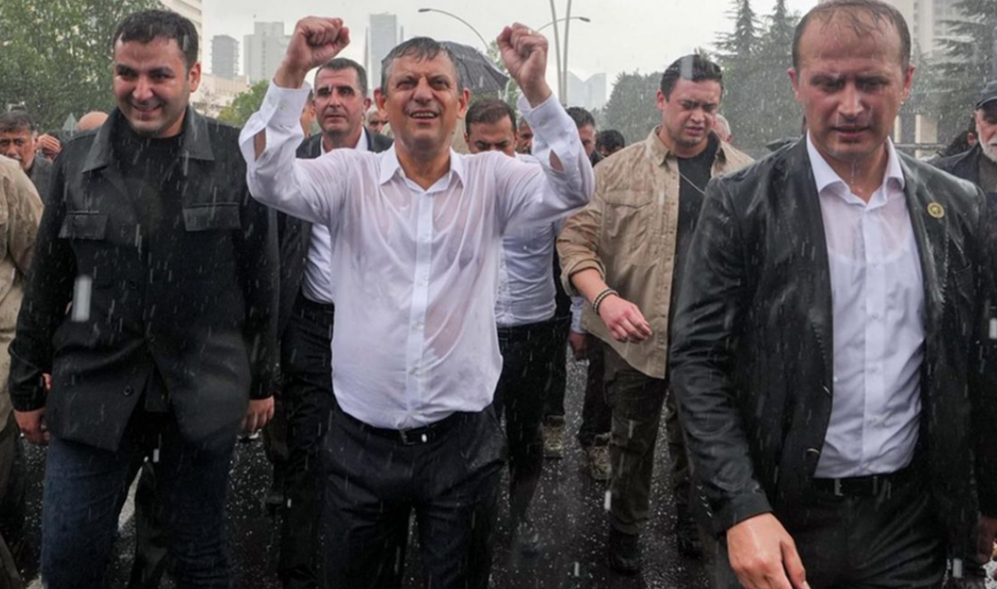 Ankara Cumhuriyet Başsavcılığı, Özgür Özel ve destekçilerinin CHP Genel Merkezi'nden