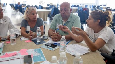 İzmir Büyükşehir Belediyesi’nin katılımcı demokrasi anlayışıyla hayata geçirdiği Yurttaş Meclisleri’nde