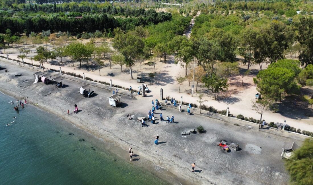 İzmir Büyükşehir Belediyesi’nin “Temiz Park”