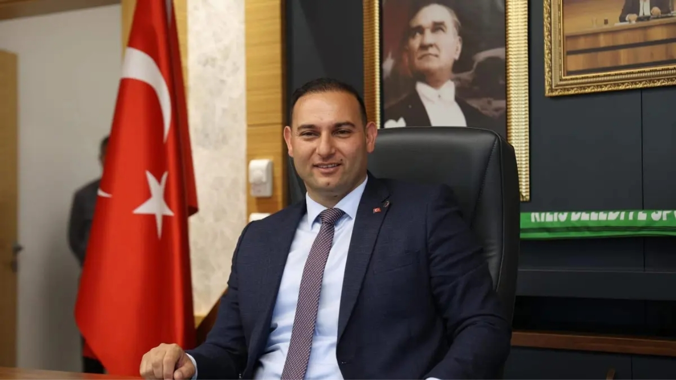 Son dakika haberi... Kilis Belediye Başkanı Hakan Bilecen, Cumhuriyet Halk