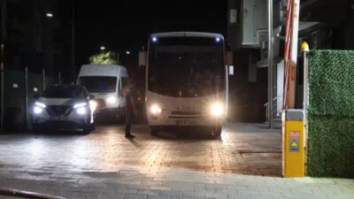 İzmir'de Seferihisar Belediyesi'ne yönelik yürütülen rüşvet soruşturmasında kritik bir aşamaya