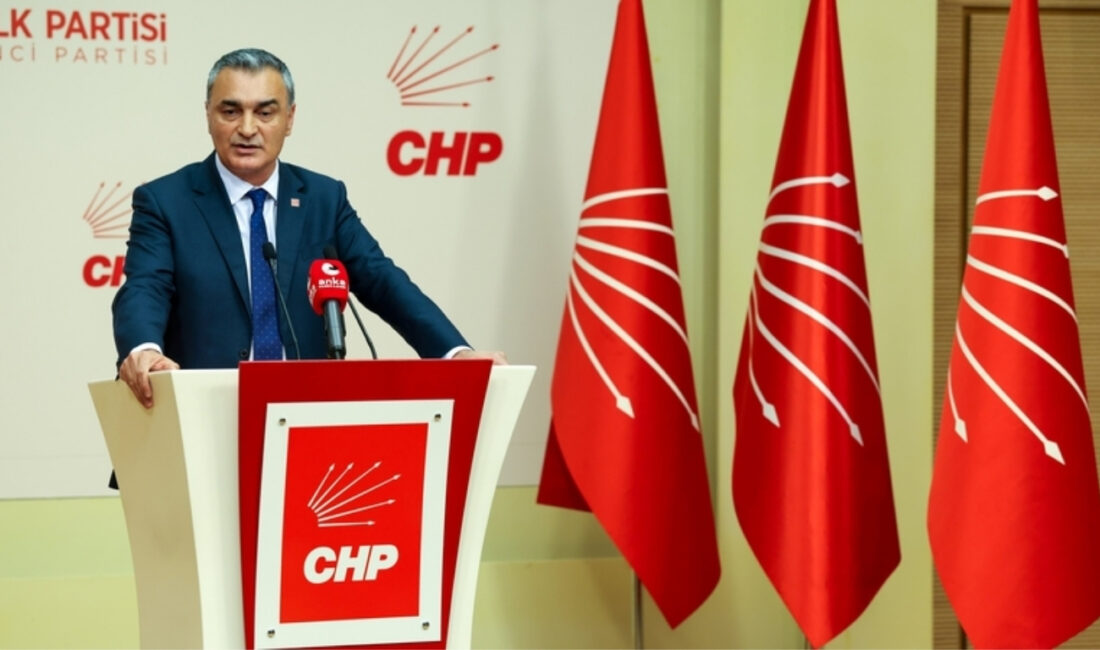 İzmir’de Seferihisar ve Balçova belediyelerine yönelik yolsuzluk ve rüşvet soruşturmasının