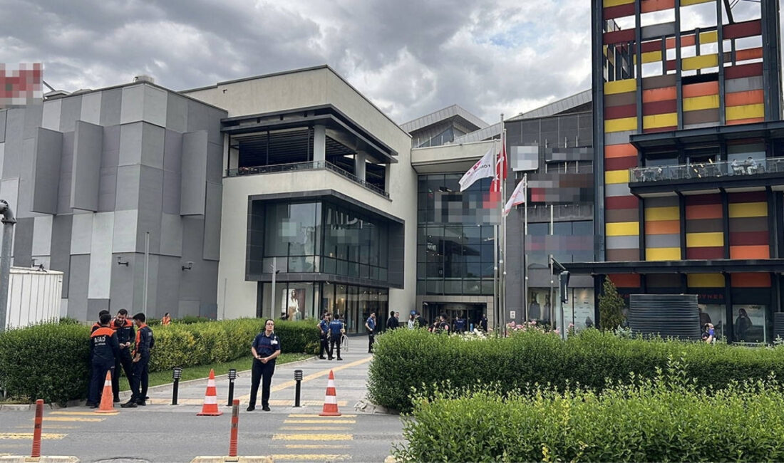 Kayseri'de bir AVM'ye yönelik yapılan "canlı bomba" ihbarı ekipleri alarma
