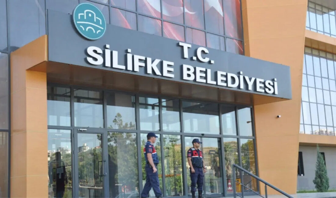 Mersin’in Silifke ilçesinde tutuklanarak görevden uzaklaştırılan Belediye Başkanı Mustafa Turgut’un