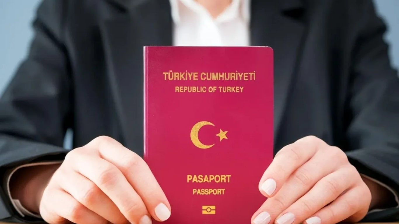 Ticaret Bakanlığı Reklam Kurulu, tüketicileri yanıltabilecek "vize garantisi" ve "%100