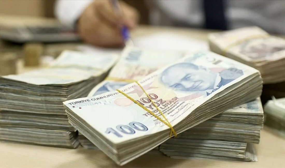 Merkez Bankası'nın politika faizini yüzde 37 seviyesinde sabit bırakmasının ardından