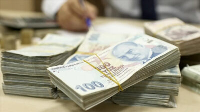 Merkez Bankası'nın politika faizini yüzde 37 seviyesinde sabit bırakmasının ardından
