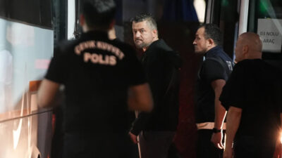 Buca Belediyesi'ne yönelik yürütülen yolsuzluk soruşturmasında yeni detaylar ortaya çıktı.