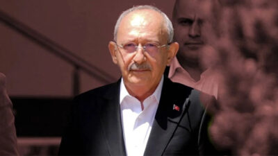 Mutlak butlan kararının ardından yeniden CHP Genel Başkanlığı görevine dönen