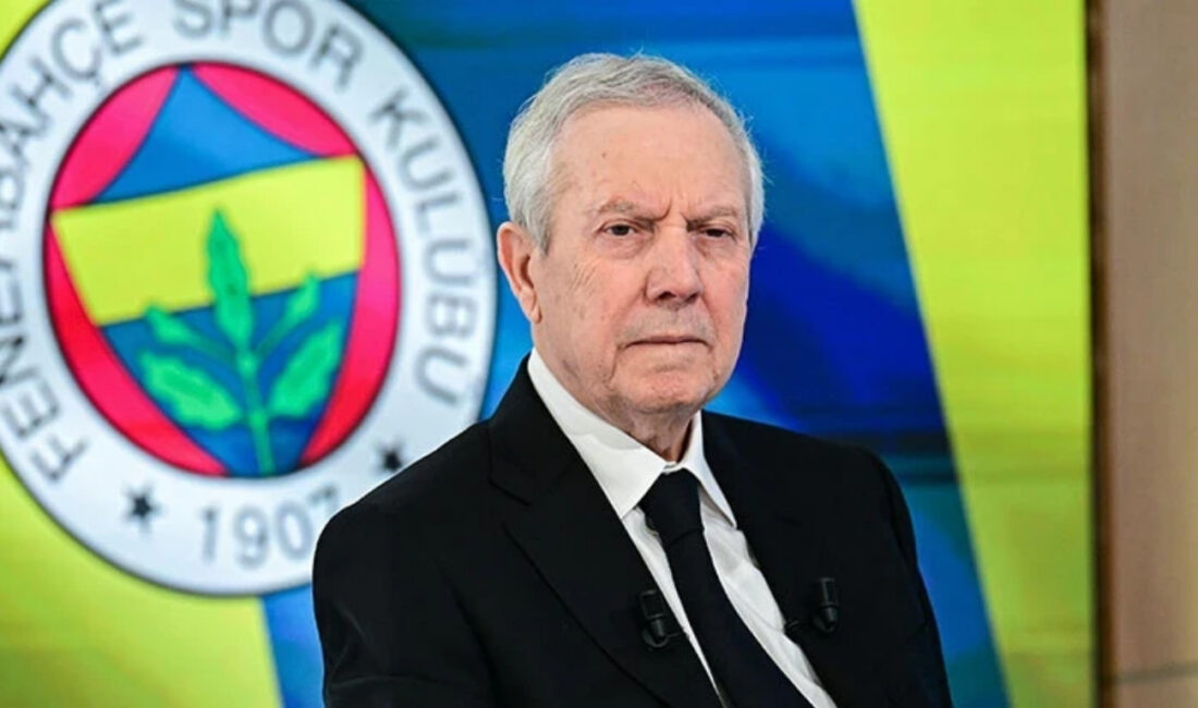 Son dakika haberi... Fenerbahçe, merakla beklenen teknik direktör kararını duyurdu.