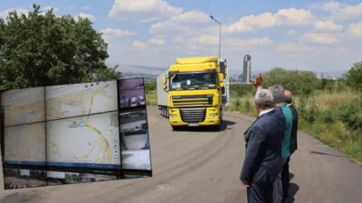 YKS 2026 kapsamında soru kitapçıkları ve sınav evraklarını taşıyan 531