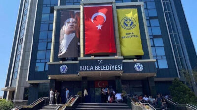 Buca Belediyesi’ne yönelik “yolsuzluk” soruşturması kapsamında yürütülen operasyonda gözaltı kararı