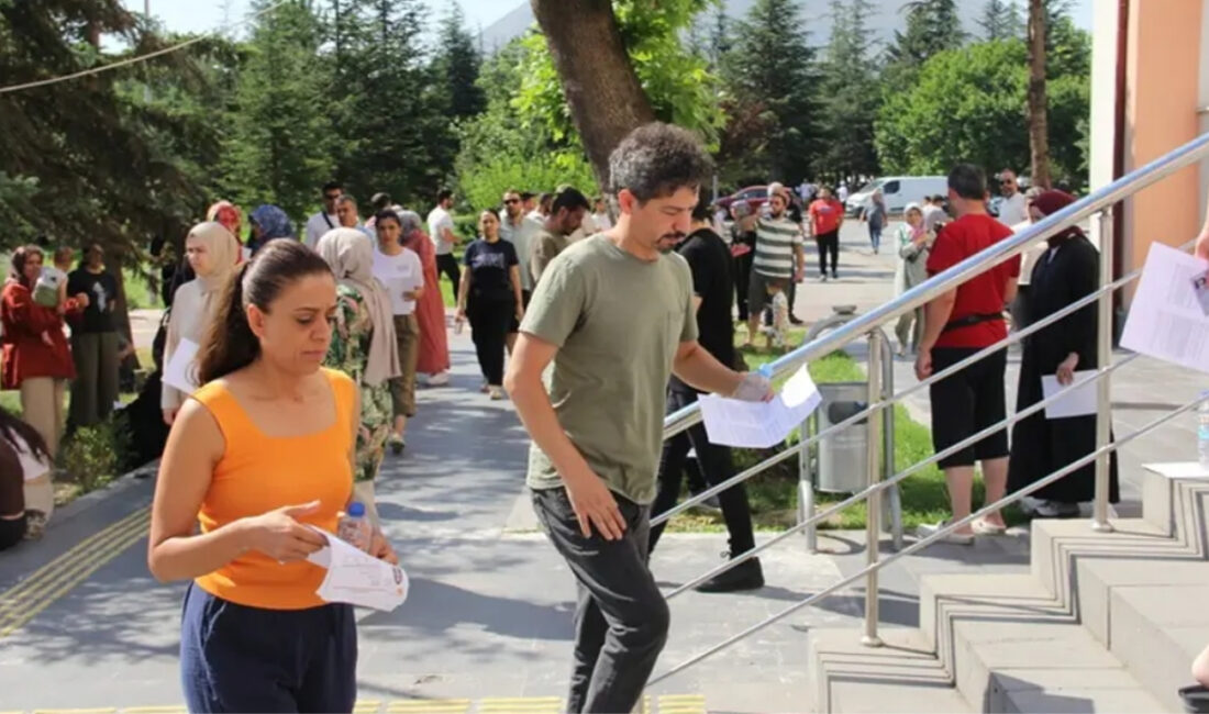 Son dakika haberi... Öğretmen adaylarının merakla beklediği 2026-MEB Akademi Giriş