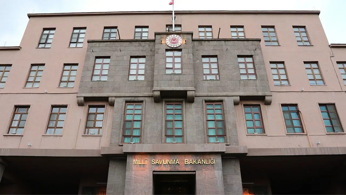 MSB, bir tugayda astsubaya yönelik darp iddiasında soruşturma izni verildiğini