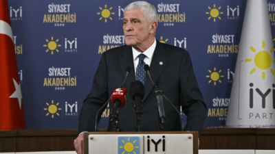 İYİ Parti Genel Başkanı Müsavat Dervişoğlu, bir ülkede seçimin yerini