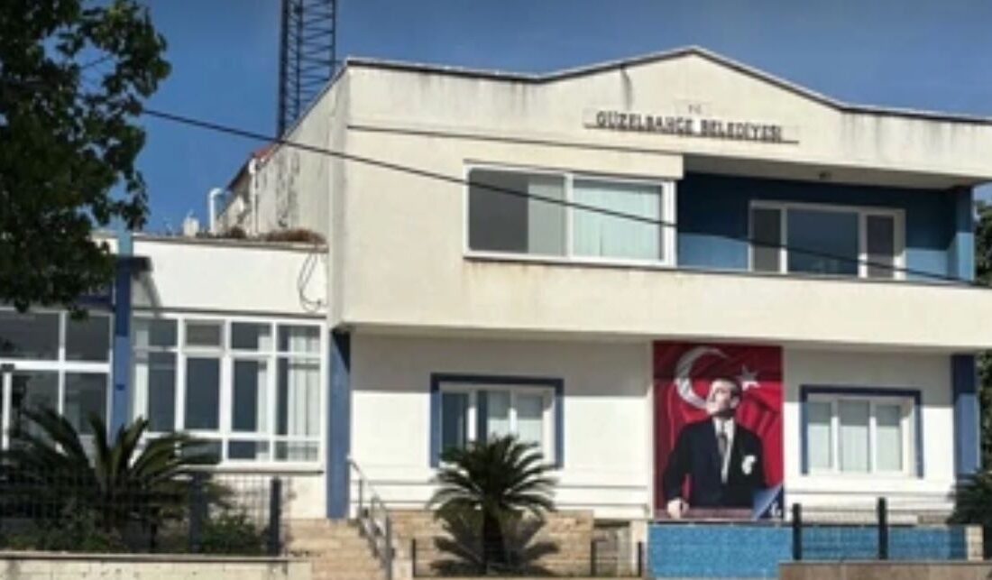 İzmir'de Güzelbahçe Belediyesi'ne yönelik yürütülen rüşvet ve imar soruşturmasında, belediye