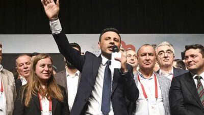 CHP’ye yönelik “mutlak butlan” kararının ardından MYK toplantısından yeni ihraç