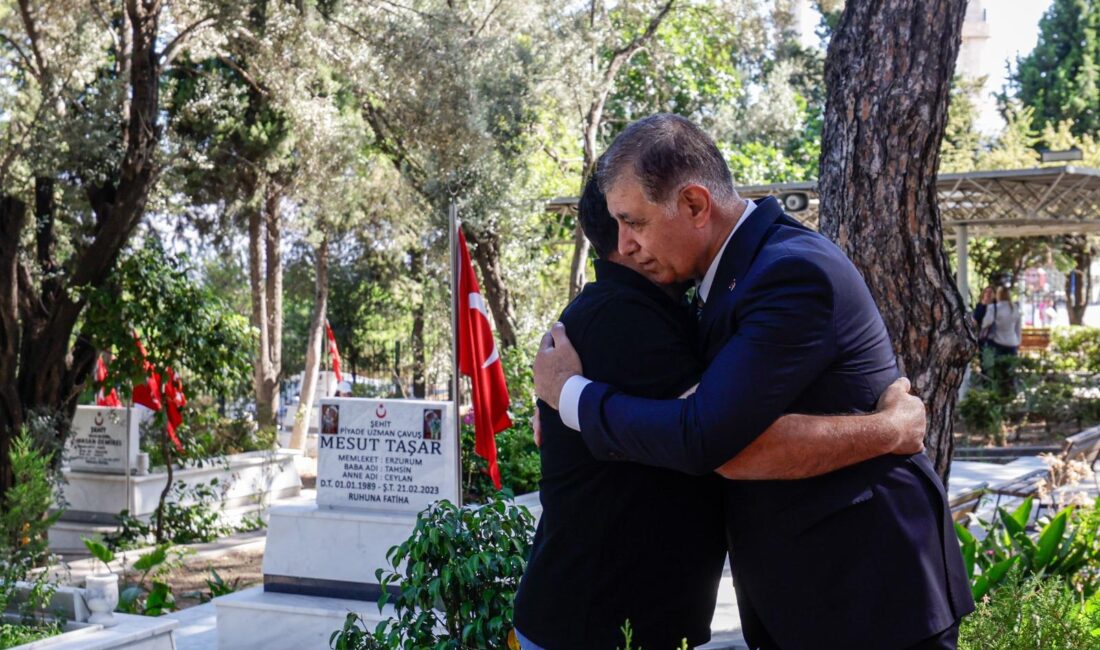 İzmir Büyükşehir Belediye Başkanı Dr. Cemil Tugay, 15 Temmuz Demokrasi