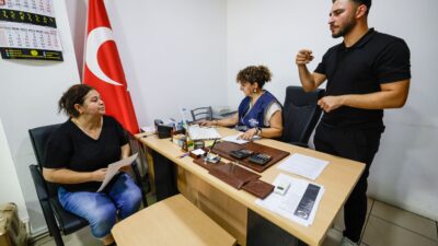 İzmir Büyükşehir Belediyesi, engelli bireylere yönelik hizmetlerin daha hızlı, doğru