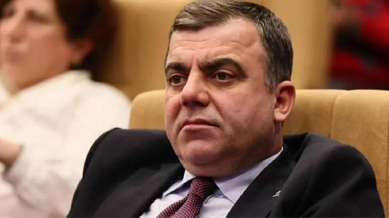 Son dakika haberi... Silivri Belediyesi'ne yönelik yürütülen soruşturma kapsamında gözaltına