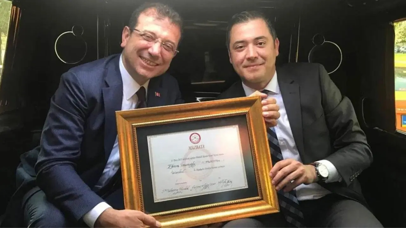İBB’ye yönelik soruşturma kapsamında tutuklu bulunan Murat Ongun, CHP üyeliğinden