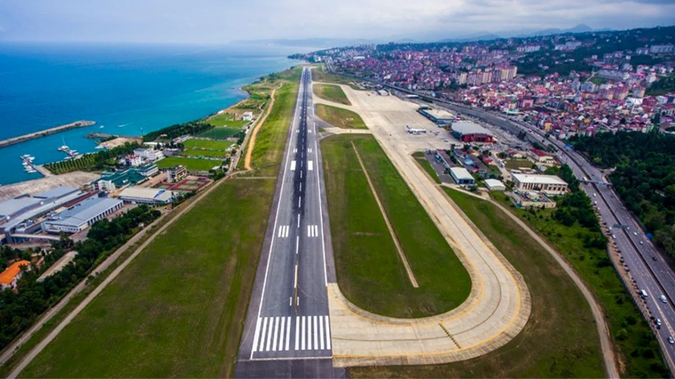 Trabzon Havalimanı, artan yolcu talebine yanıt vermek amacıyla deniz dolgusu