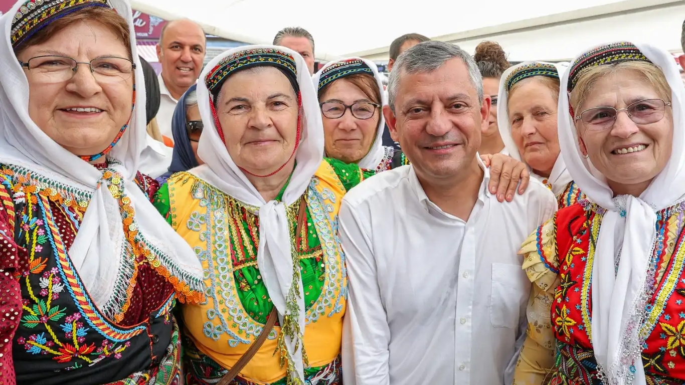 CHP Grup Başkanı Özgür Özel, Kastamonu ziyaretinde emekli maaşlarından ekonomiye,