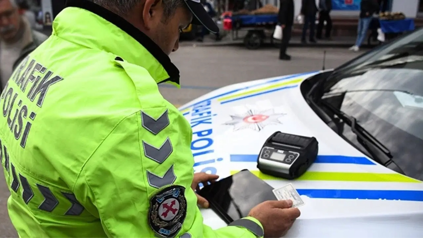 Danıştay, trafik cezasına karşı açılan dava sonuçlanmadan idarenin ödeme emri