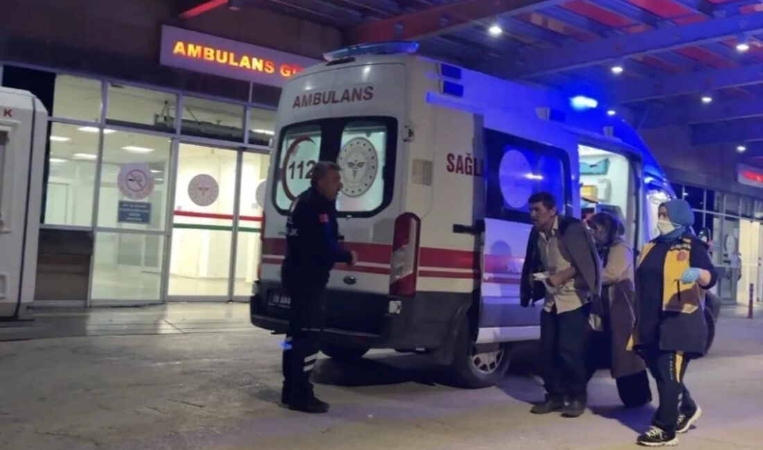 Çorum'da bir düğün salonunda servis edilen yemekten sonra rahatsızlanan yaklaşık