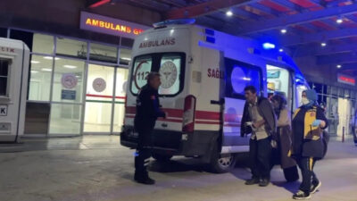 Çorum'da bir düğün salonunda servis edilen yemekten sonra rahatsızlanan yaklaşık