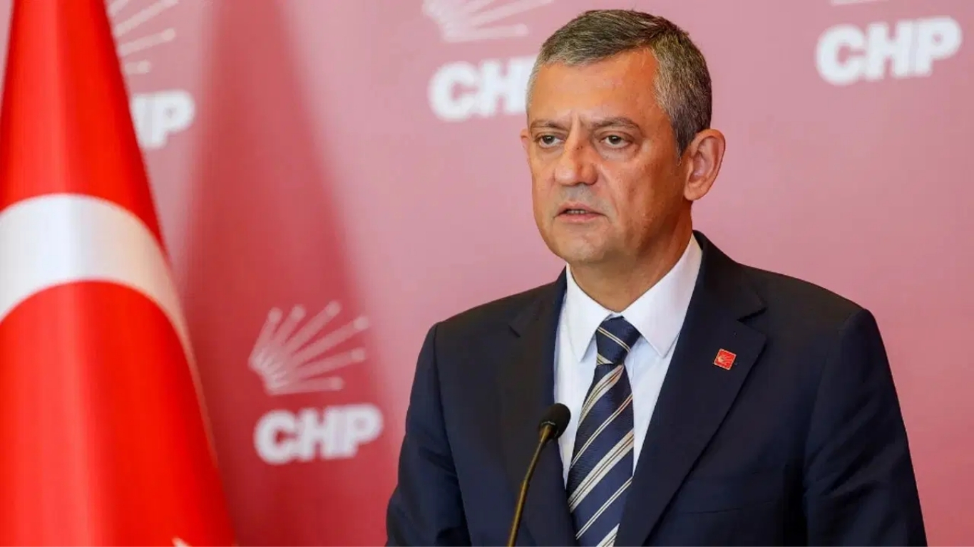 CHP Grup Başkanı Özgür Özel, Gezi Parkı olaylarında yaşamını yitiren