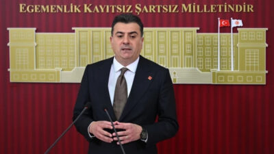 Son dakika haberi... CHP Parti Sözcüsü Zeynel Emre, CHP lideri