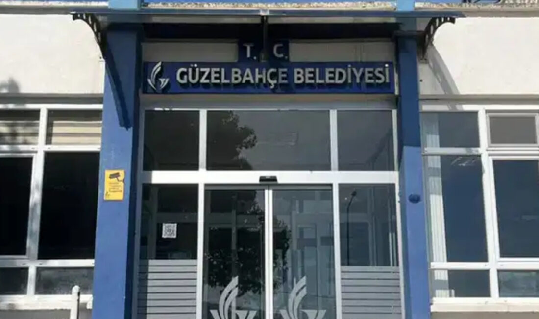 İzmir’de Güzelbahçe Belediyesi’ne yönelik rüşvet ve irtikap soruşturmasında yeni bir
