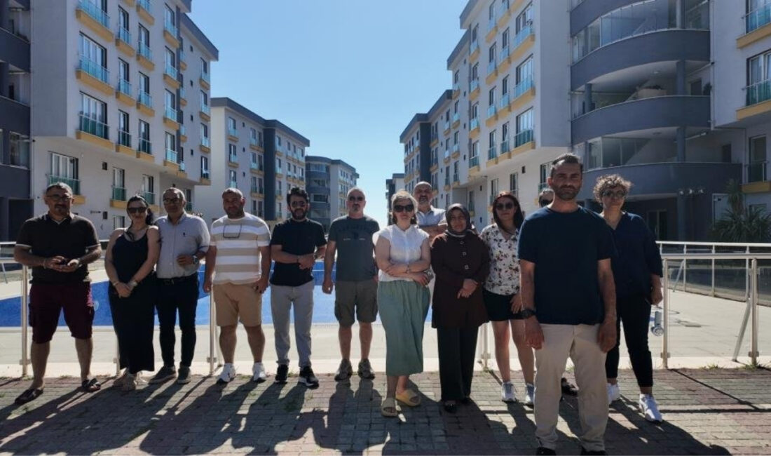 İstanbul Tuzla'da bulunan 268 dairelik bir sitede eski yönetim hakkında
