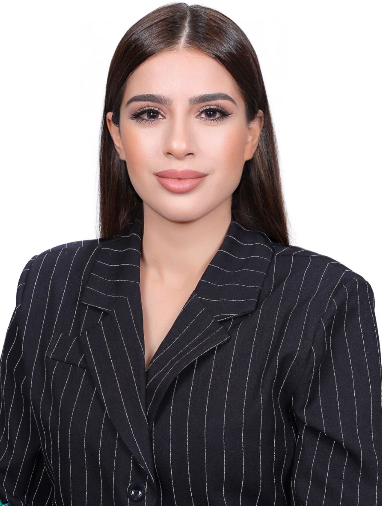 Damla Nalçacıoğlu yazar fotoğrafı