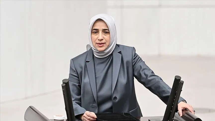 Son dakika haberi... AK Parti Grup Başkanvekili Özlem Zengin, Meclis'e