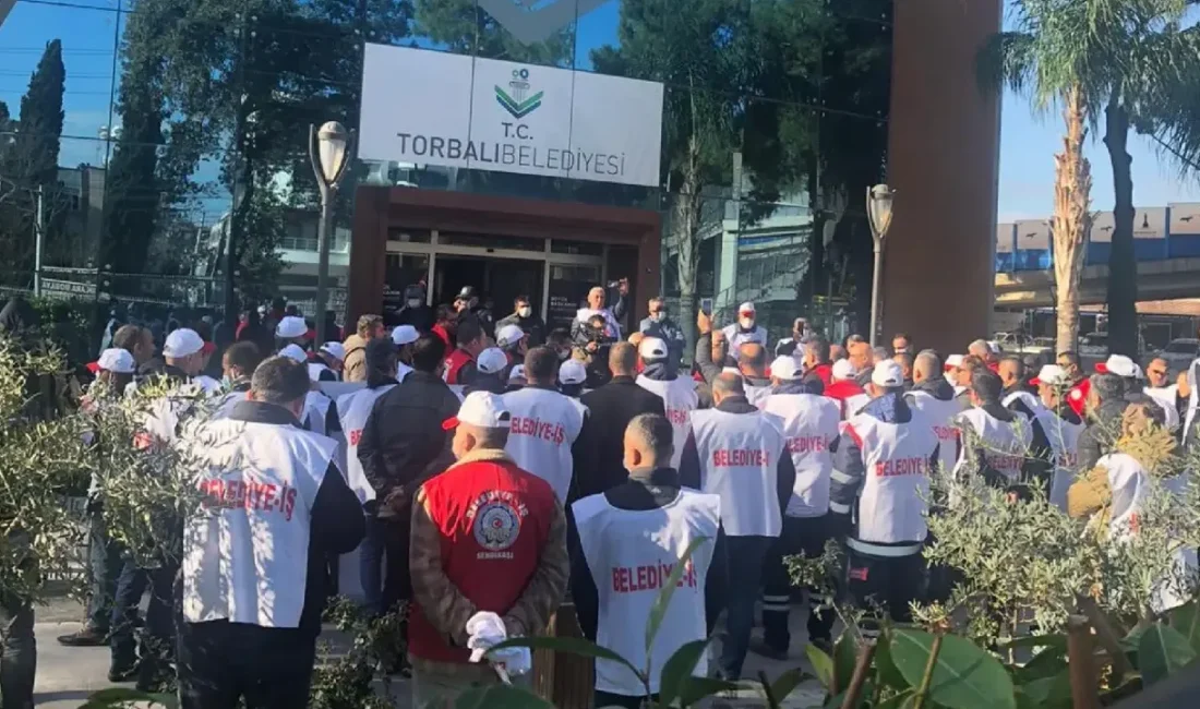 Torbalı'da maaş krizi... İşçiler iş bıraktı!