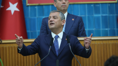 Yeni Parti Genel Başkanı Özgür Özel, 'çerçeve yasa' oylamasında milletvekillerini