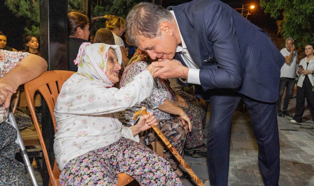İzmir Büyükşehir Belediye Başkanı Dr.