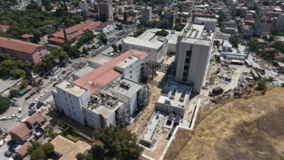118 yıllık sağlık çınarı yeni binasına kavuşuyor; İzmir Büyükşehir Belediyesi Eşrefpaşa