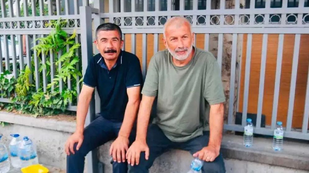 Bağımsız Maden-İş Genel Başkanı Gökay Çakır ile sendikanın Örgütlenme Uzmanı
