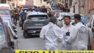 Fatih'te psikolojik tedavi gören Mehmet Ali Yıldırım, eşini ve kızını