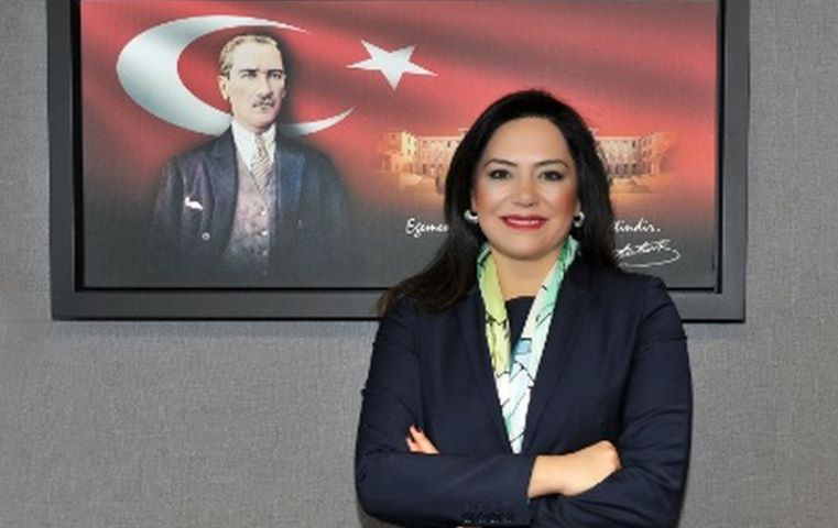 Tekirdağ Büyükşehir Belediye Başkanı Dr. Candan Yüceer, sosyal medya hesabından