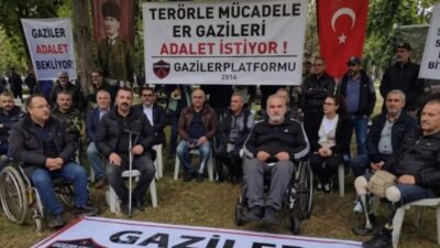 Özlük hakları için eylem yapan er gaziler ve er şehit