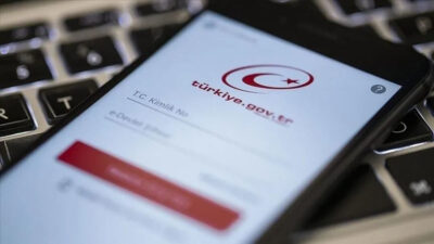 Aile ve Sosyal Hizmetler Bakanı Mahinur Özdemir Göktaş, dijital platformlara