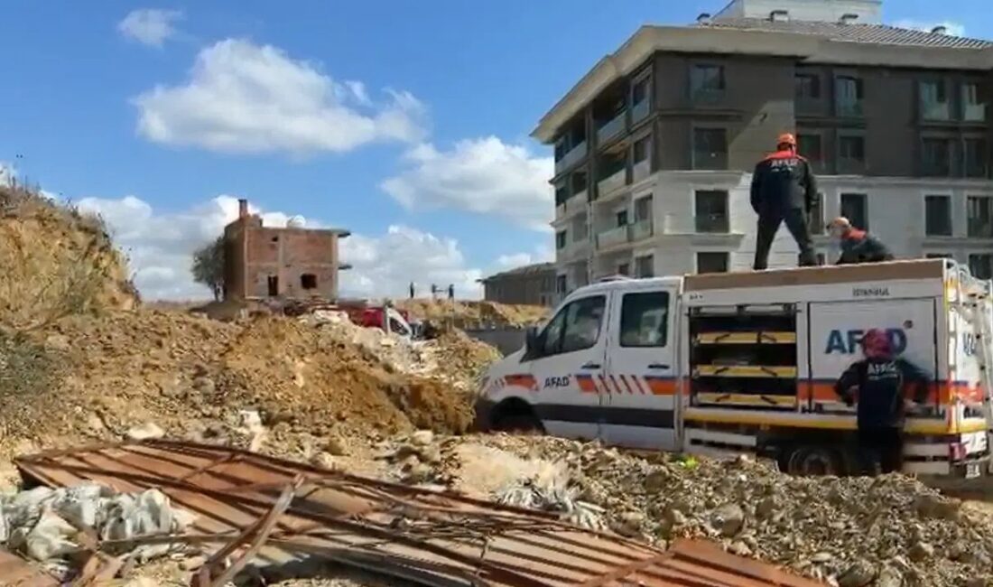 Son dakika gelişmesi... İstanbul Başakşehir'de bir inşaat alanında istinat duvarı