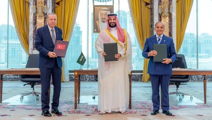 Yemen'deki Husilerin Suudi Arabistan'a yönelik saldırılarının ardından Türkiye, Suudi Arabistan