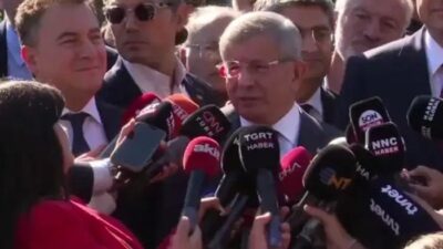 Eski Başbakan Ahmet Davutoğlu, yıllar önce yaptığı bir konuşmanın yeniden