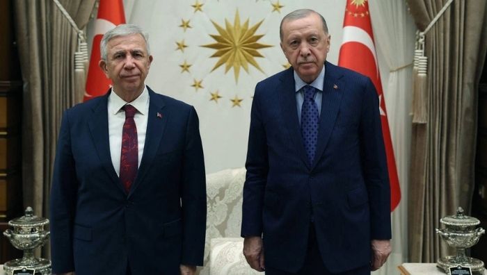 Ankara Büyükşehir Belediye Başkanı Mansur Yavaş, Cumhurbaşkanı Recep Tayyip Erdoğan